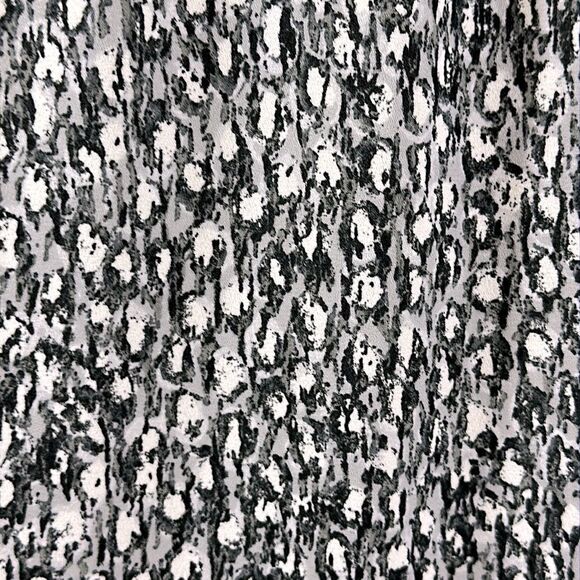 Talbots Top Large Lightweight Flowy Henley Gray & Black - Picture 3 of 12